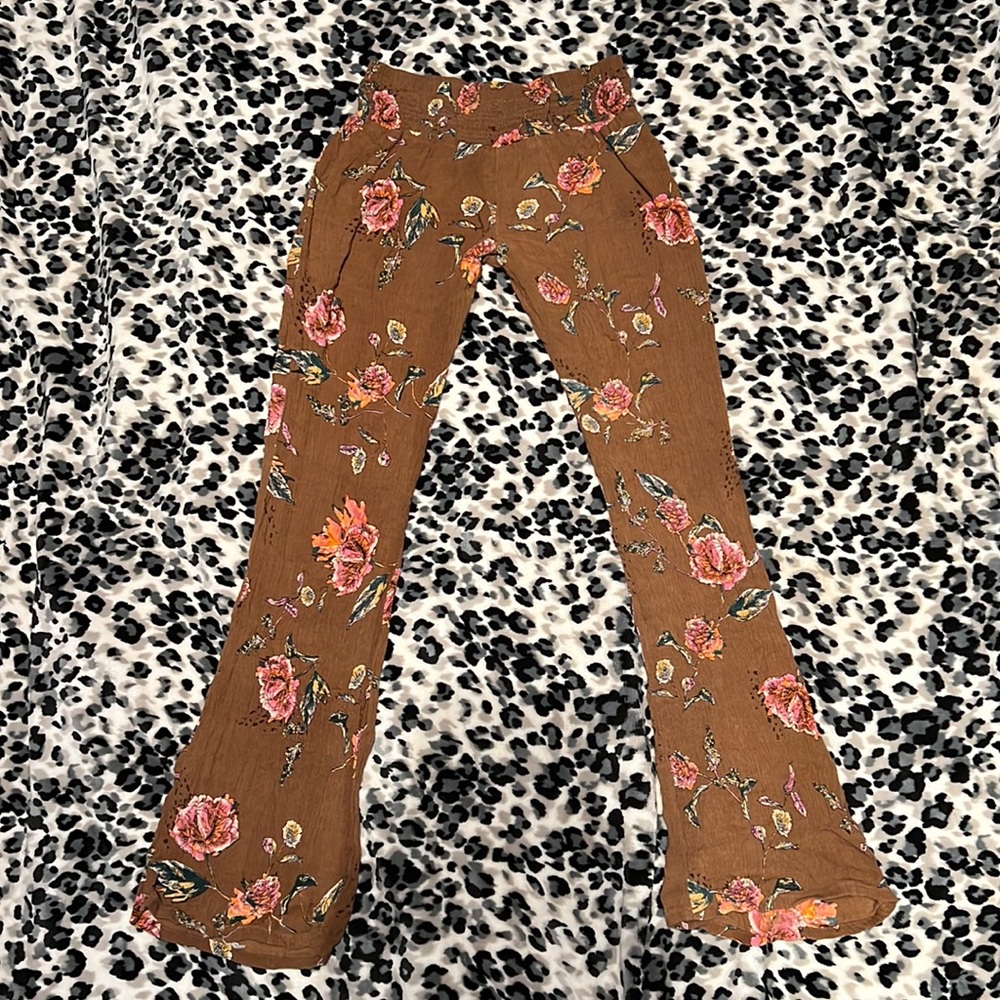 O’Neill flowy pants
